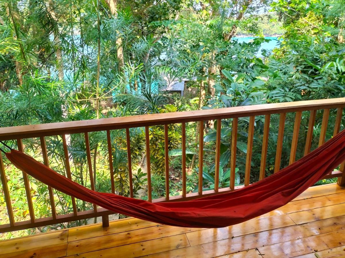 Santi Garden Bungalows Iboih Luaran gambar