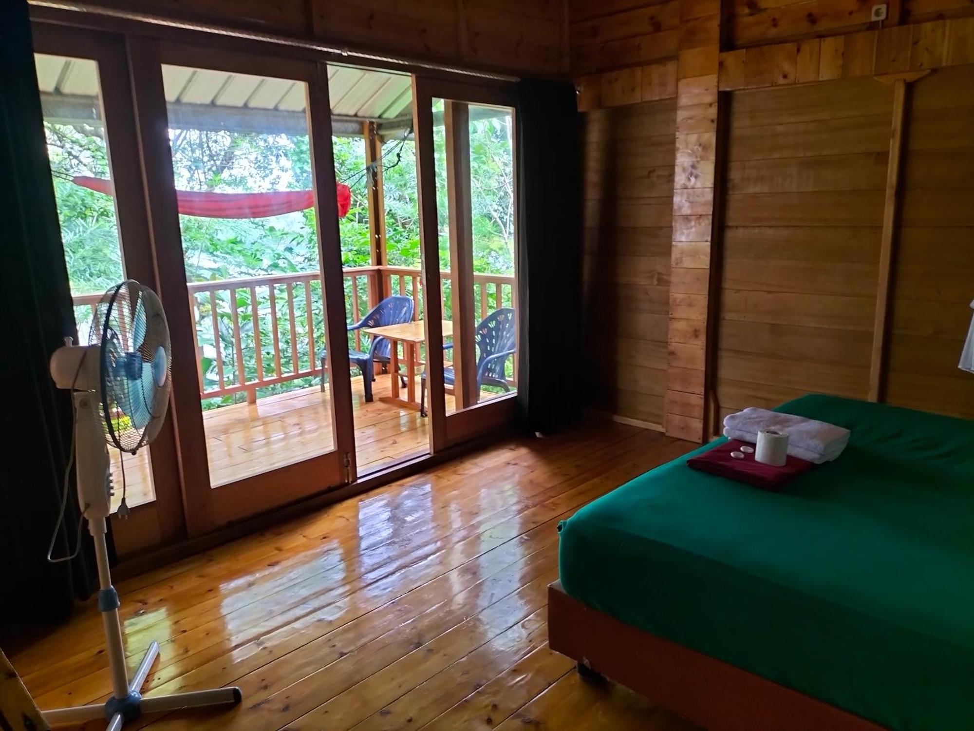 Santi Garden Bungalows Iboih Luaran gambar