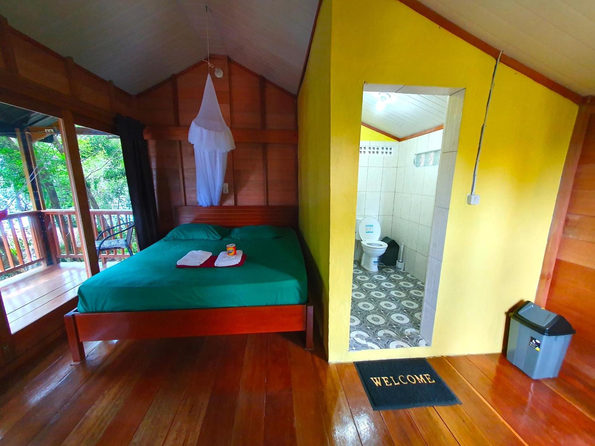 Santi Garden Bungalows Iboih Luaran gambar
